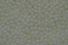 Czech Seed 11/0 CYR Ceylon; Cream 25g Czech Seed 11/0 CYR Ceylon; Cream 25g