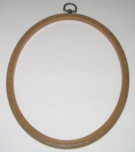 Flexi Hoop Oval 8x10in; Wood Grain 1p Flexi Hoop Oval 8x10in; Wood Grain 1p