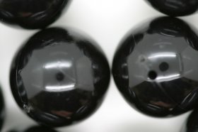 18mm Opaque Global Round; Black 250g (approx 85p) 18mm Opaque Global Round; Black 250g (approx 85p)